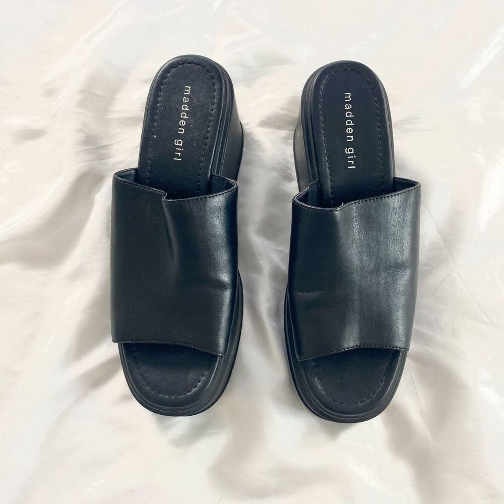 Madden Girl Chunky Open Toe 90s Style Retro Black Platform Slides US 8.5 - Picture 4 of 7